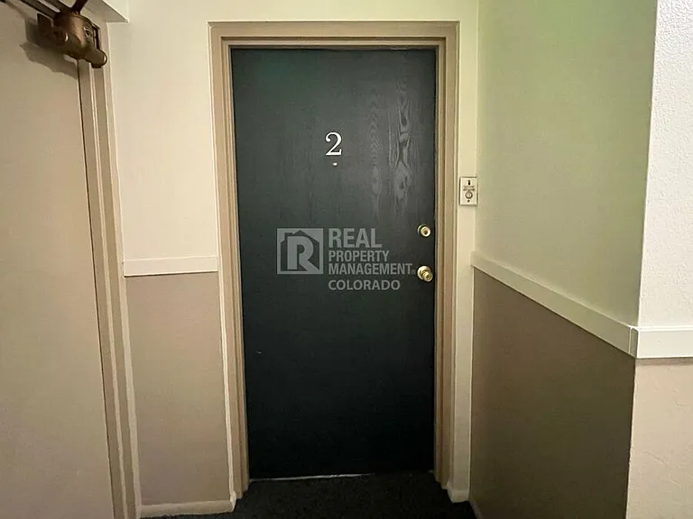 1221 N Clarkson St #2 — Photo 2