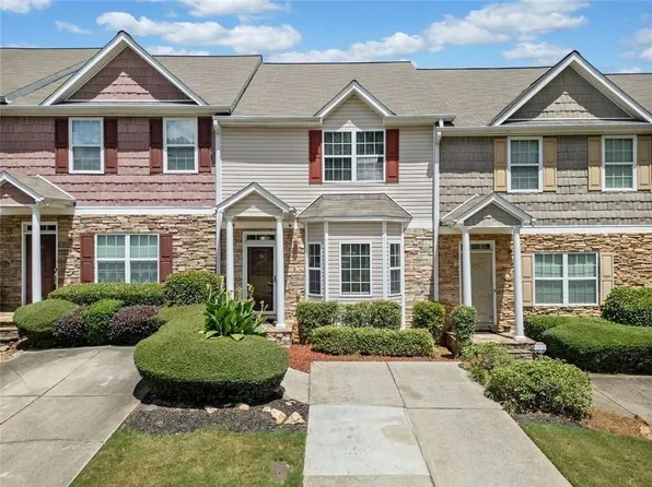 251 Derby Ct, Acworth, GA 30102