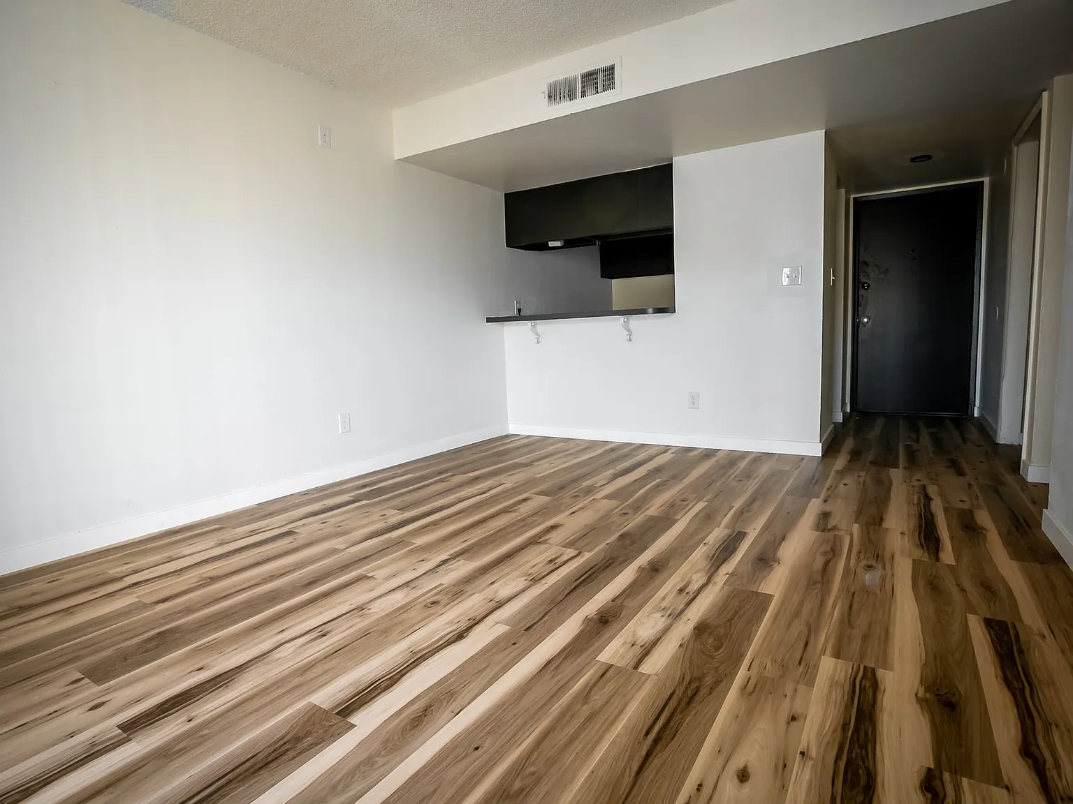 Acacia Gardens — Photo 4