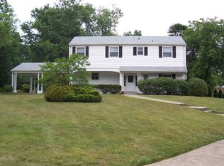 3722 Randolph St, Fairfax, VA 22030