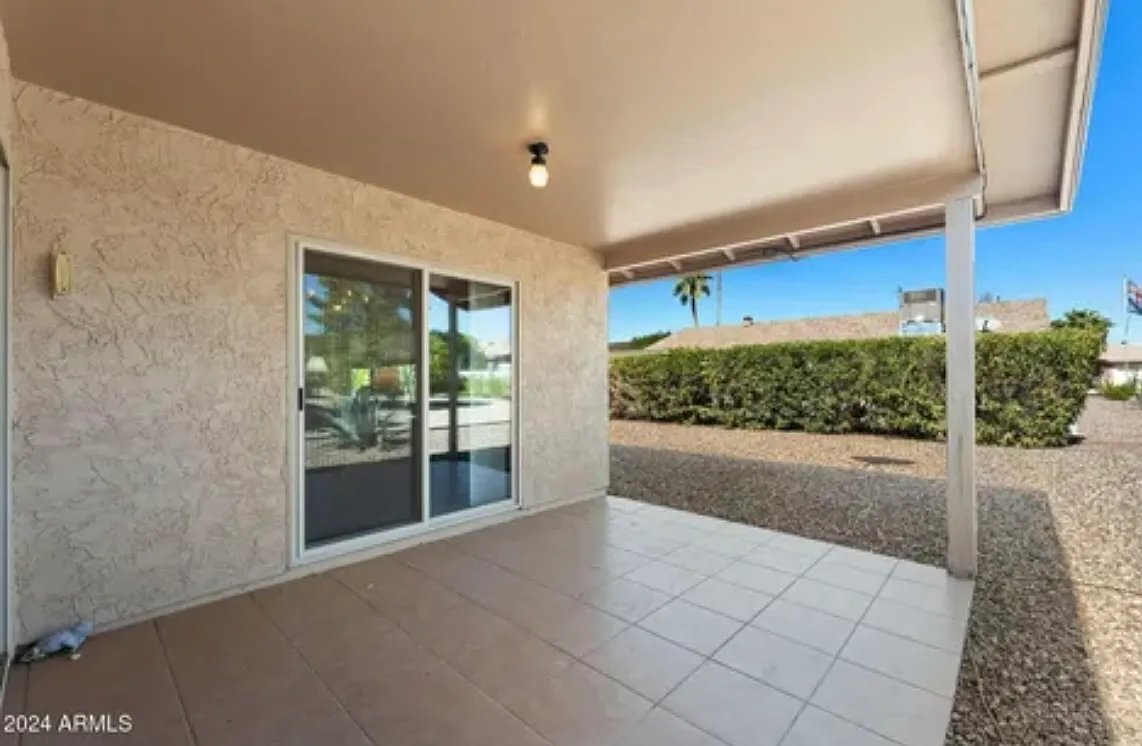 2 bed, 1374 sqft, $1,995 — Photo 4