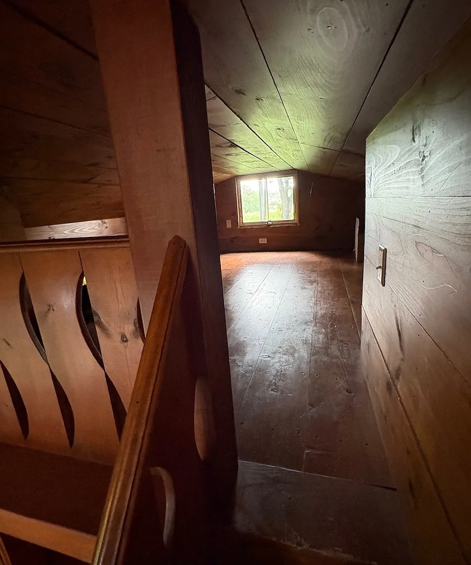 2 bed, 800 sqft, $2,000 — Photo 2