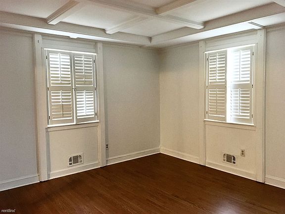 4FB10BCD-7351-416F-8148-B89D6A3471CA