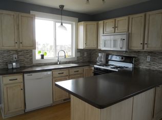 1273 W 2050 S, Woods Cross, UT 84087