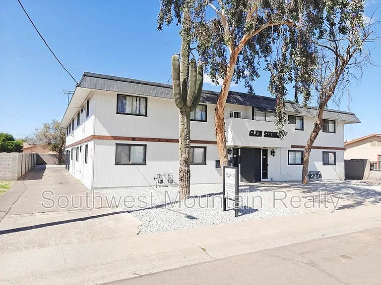7122 N 48th Ave #5A — Photo 10