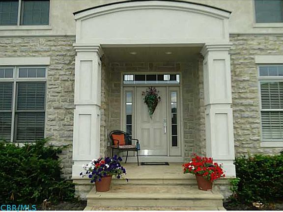 2nd image of 4176 Ashbury Dr NW