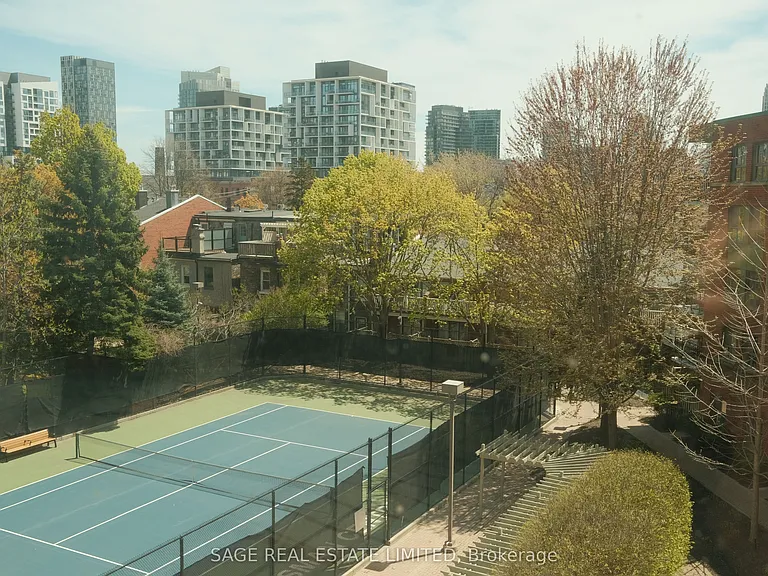 781 King St W #508 — Photo 26