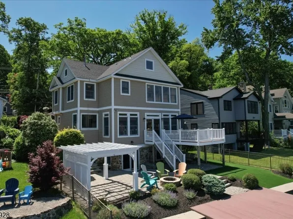 41 E Shore Rd, Denville Twp., NJ 07834