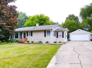 1304 Turwill Ln, Kalamazoo, MI 49006