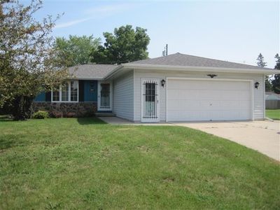 1017 N 43rd St, Manitowoc, WI, 54220