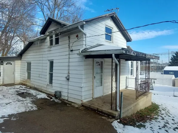 400 Hillsdale St, Jackson, MI 49202