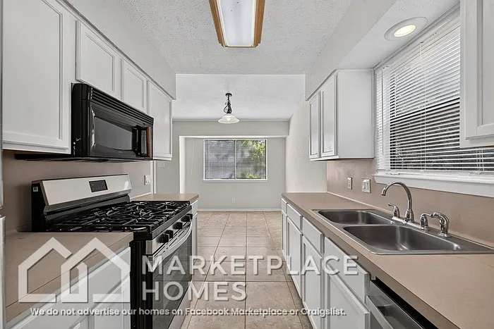 1707 Provident Ln — Photo 16
