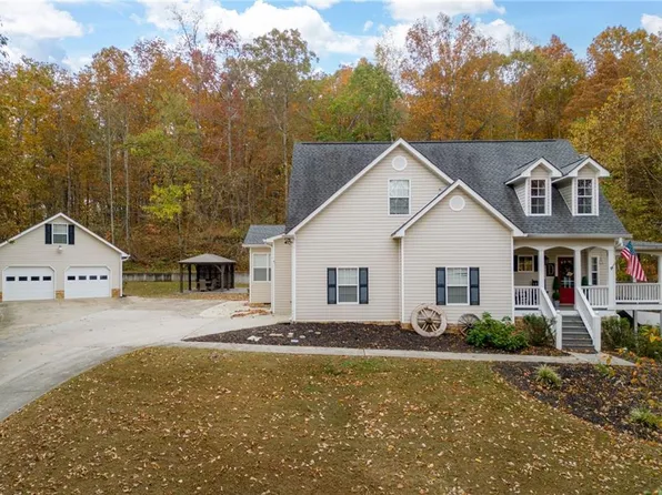 4237 Salacoa Rd, Waleska, GA 30183