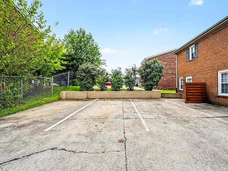 741 Ridgeview Dr — Photo 27
