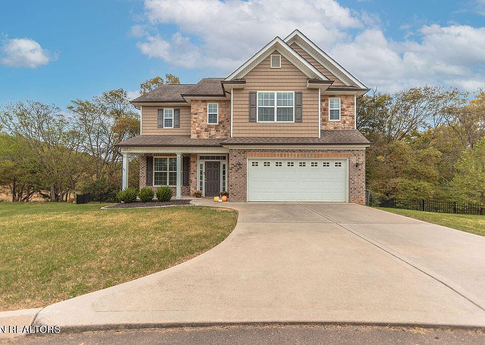 1st image of 501 Greystoke Ln