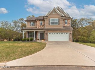 501 Greystoke Ln, Knoxville, TN 37912