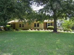 2951 Carrollwood Dr, Winston Salem, NC 27103