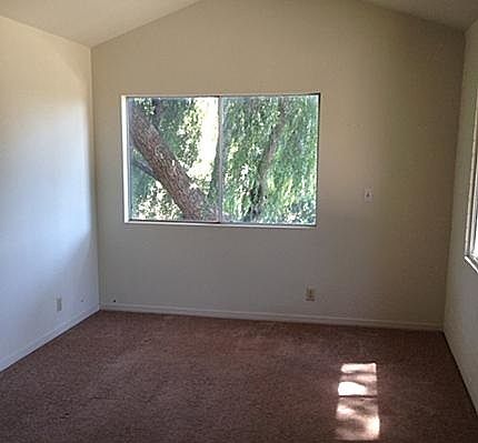 4th image of 10565 Pine Hill Dr