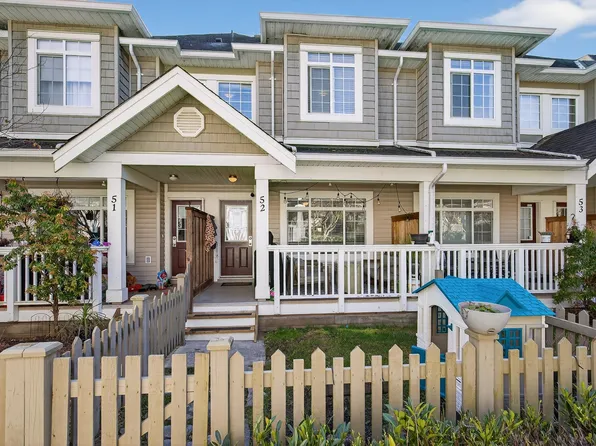 6852 193rd St #52, Surrey, BC V4N 0C8
