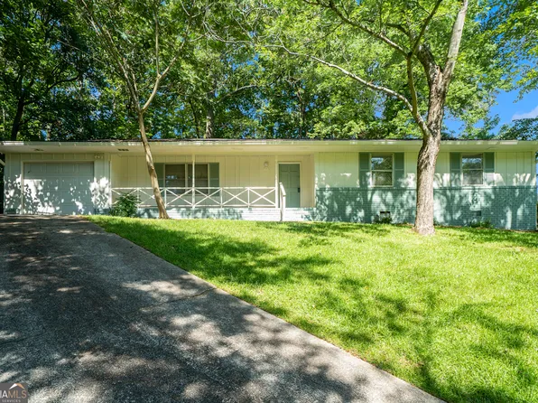 1596 Allgood Rd, Stone Mountain, GA 30083