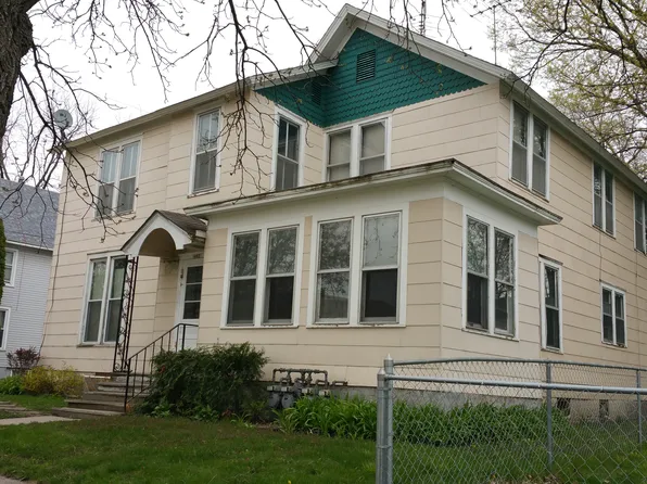 407 N Elm Ave #1, Owatonna, MN 55060