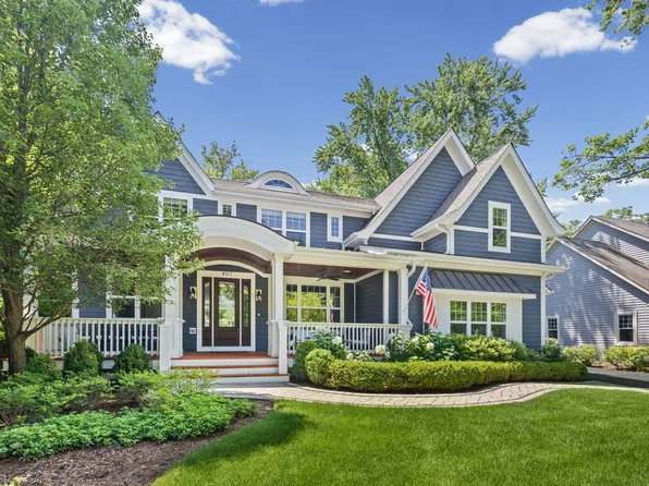 407 Lake St, Libertyville, IL 60048