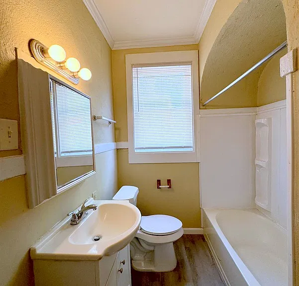 1491 Watson St — Photo 8