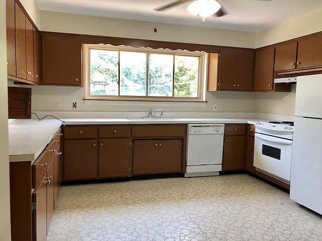 1st image of 3111 S Harlem Ave APT 3B