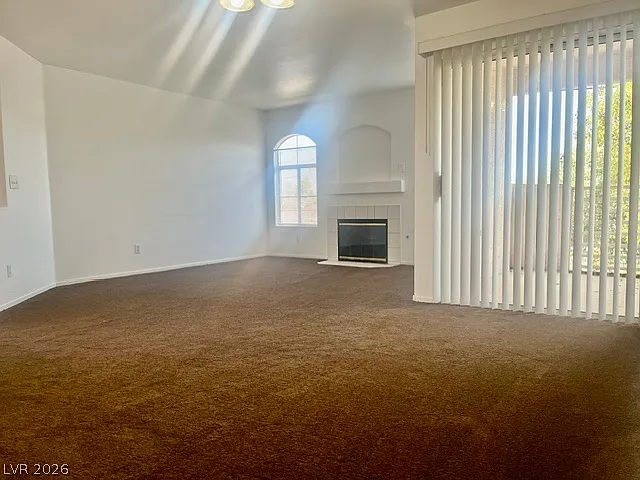 2 bed, 2.0 bath, 1073 sqft, $1,200 — Photo 3
