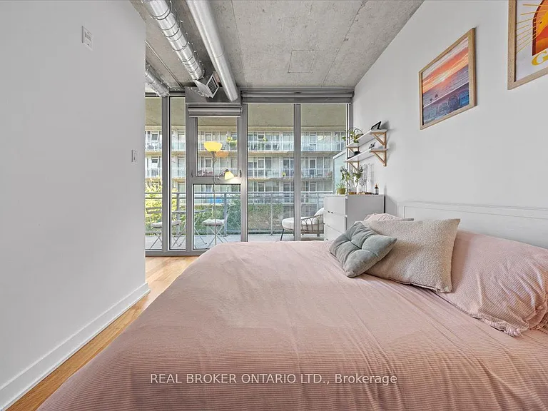 354 Gladstone Ave #503 — Photo 20
