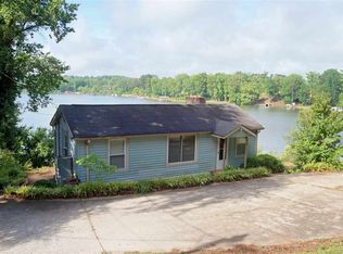 910 Lakeside Dr, Anderson, SC 29621