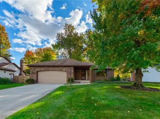 6623 Springdale Dr, Middleburg Heights, OH