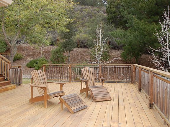 Deck off master bedroom