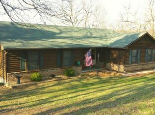 1809 Autumn Lake Rd, Pacific, MO 63069