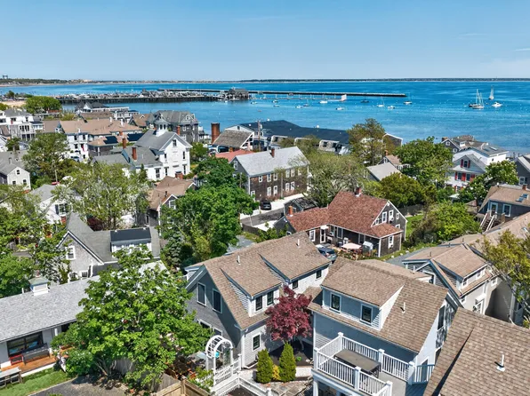 7 Conant St #4, Provincetown, MA 02657