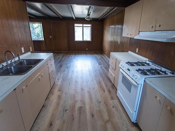 4th image of 1266 Santa Ynez Ave