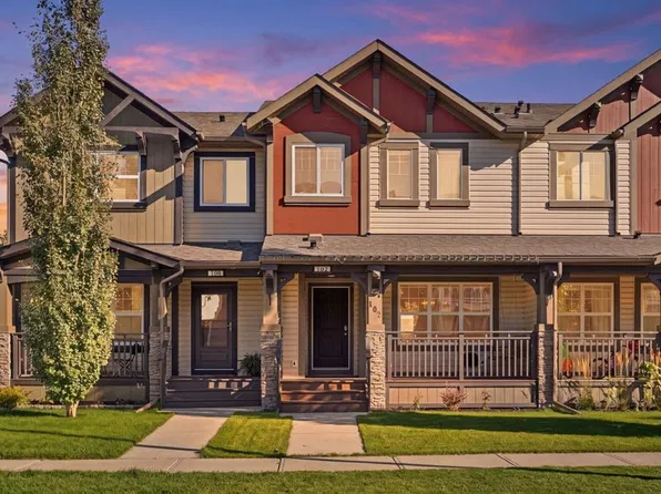 102 W Clydesdale Way, Cochrane, AB T4C 0L6