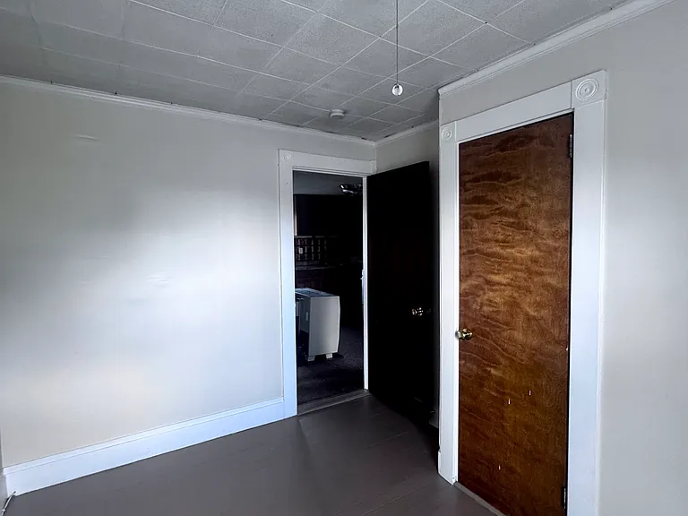 54 Stephen St #3 — Photo 12