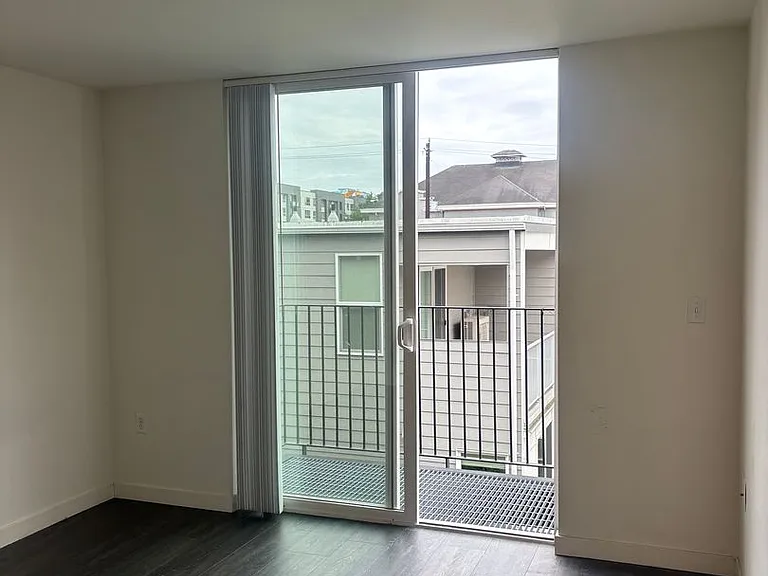 Brooklyn Apartments — Photo 18