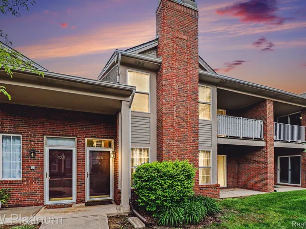 16531 Covington Dr, Clinton Township, MI 48038