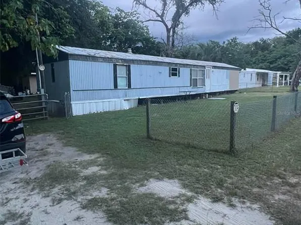 10809 SE 129th St, Belleview, FL 34420