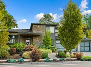 706 8th St S, Kirkland, WA 98033