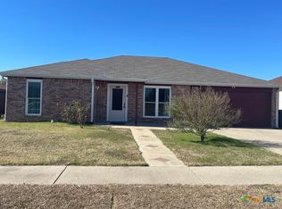 5815 Medina Dr, Killeen, TX 76542
