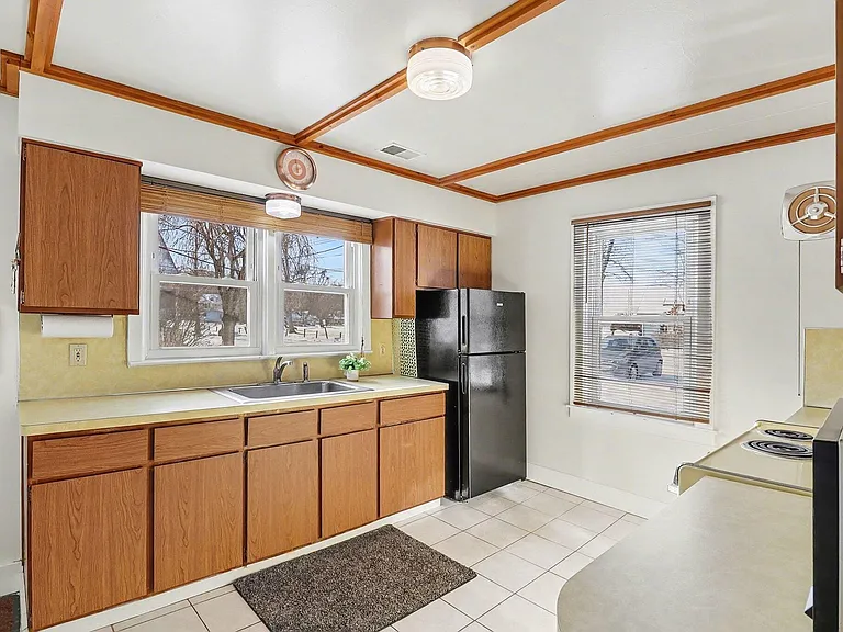 11637 Algonquin Dr — Photo 18