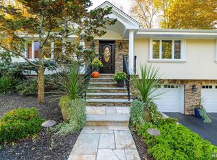 430 Lafayette Rd, Harrington Park, NJ 07640