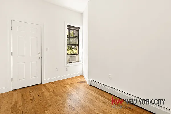 Rented by Keller Williams NYC | media 23