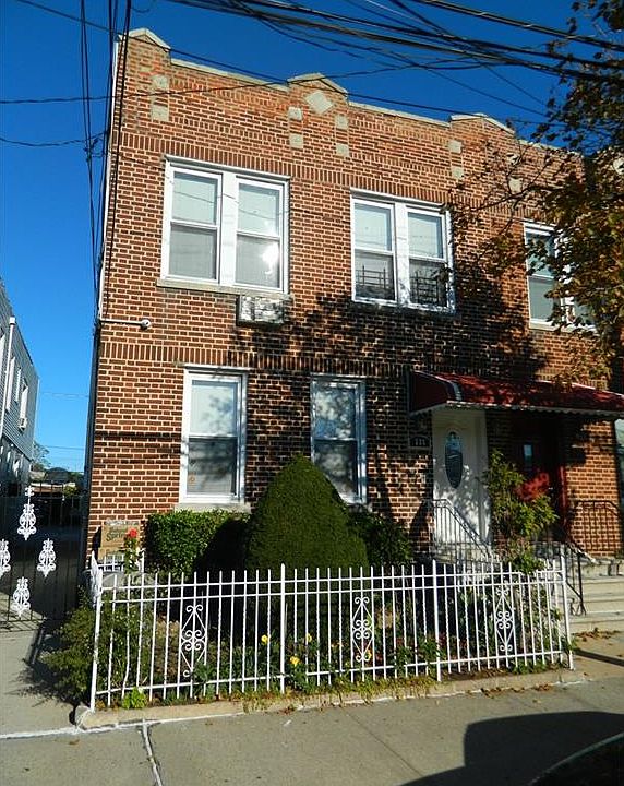 1st image of 738 Revere Ave