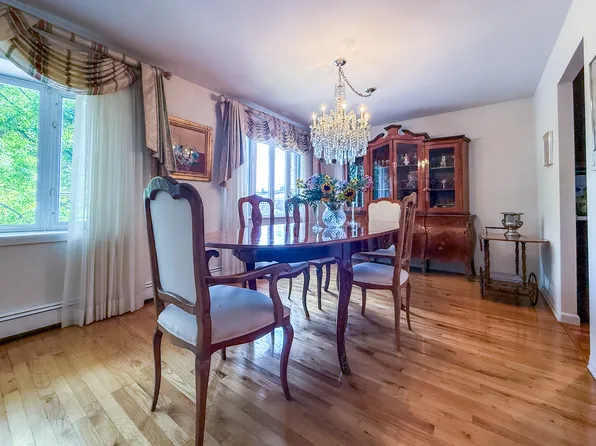 138-35 11th Avenue image 16 of 51