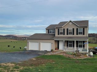 1917 Long Meadow Rd, Waynesboro, VA 22980