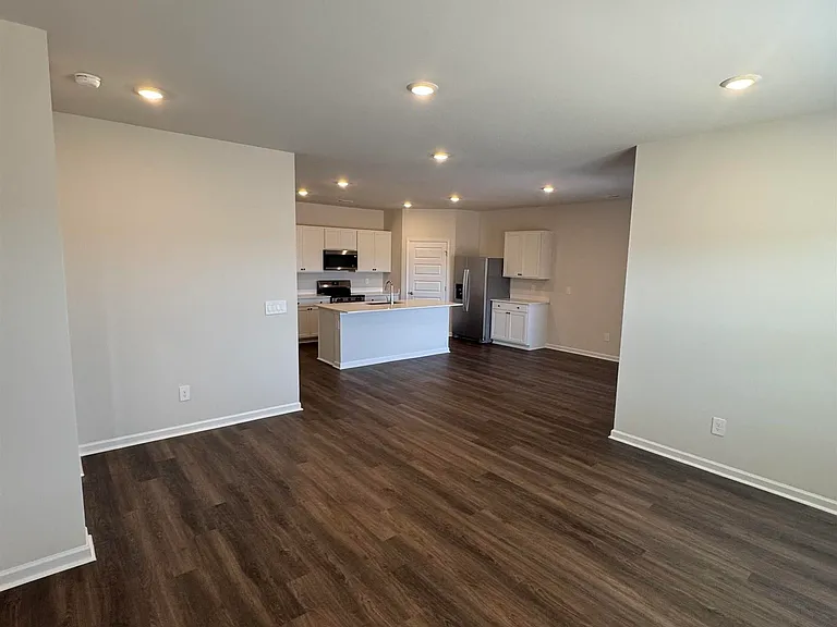 115 Betty Williams Dr — Photo 7